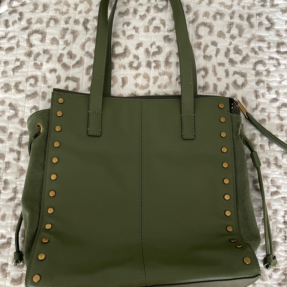 Fossil Tote Bag